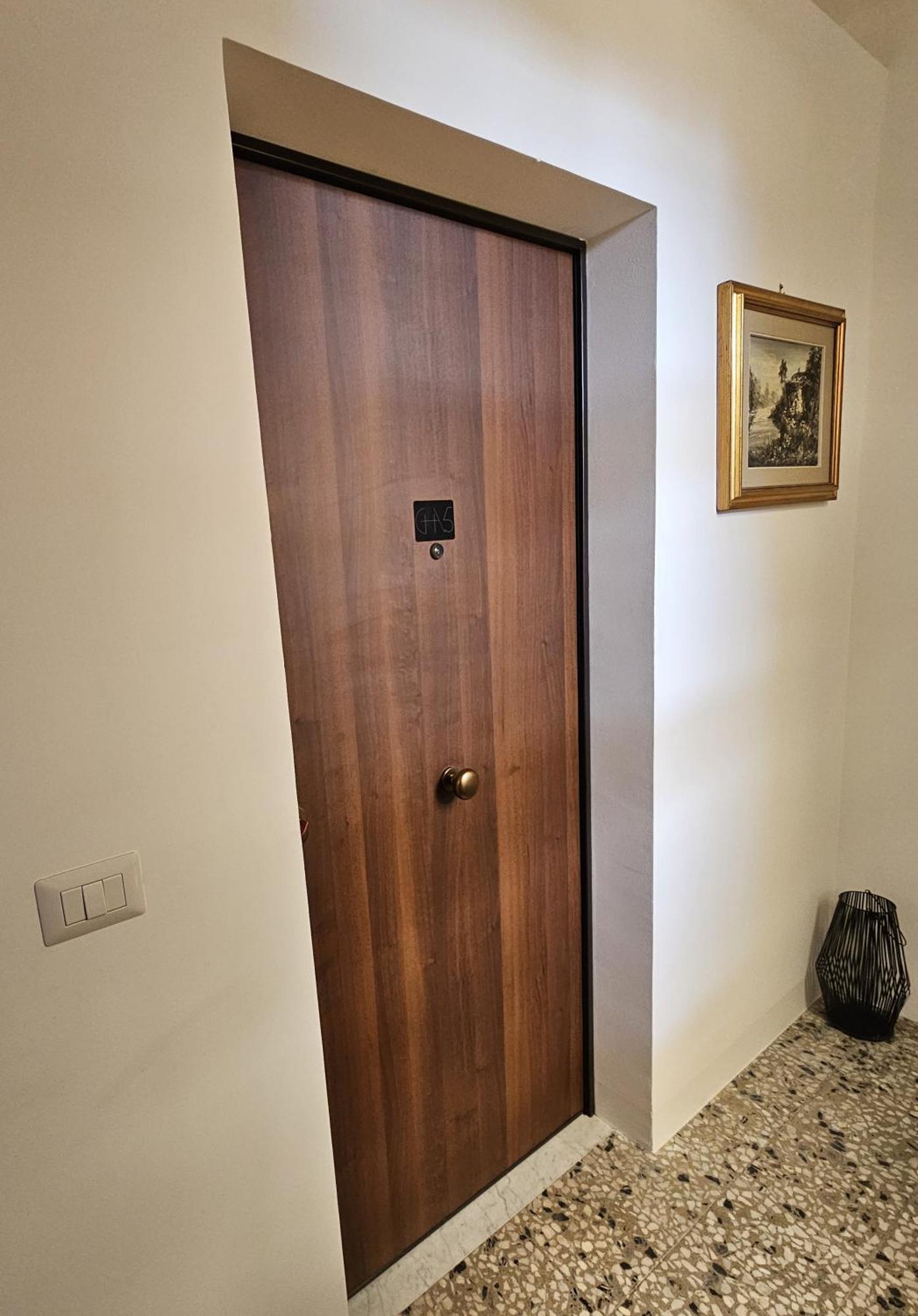 Grey House Apartments كاتانيا المظهر الخارجي الصورة